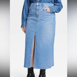 Women's Denim Maxi Skirt - Universal Thread